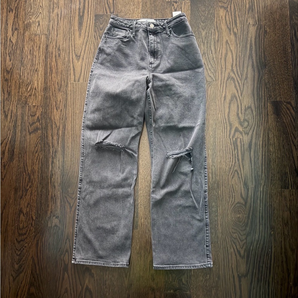 Classic Women’s Washed Black Ripped Straight Jeans